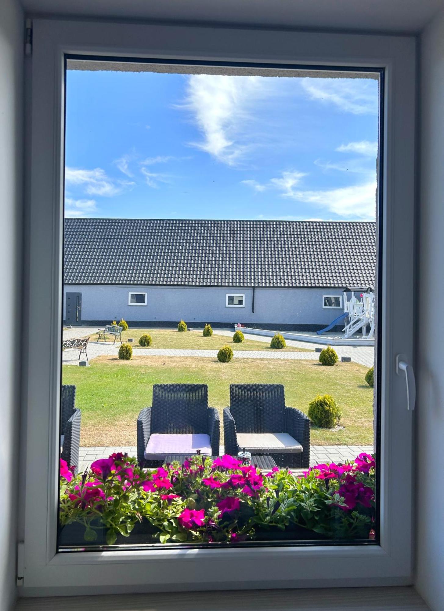 Apartamenty Golf Dyndeby Neksø Buitenkant foto