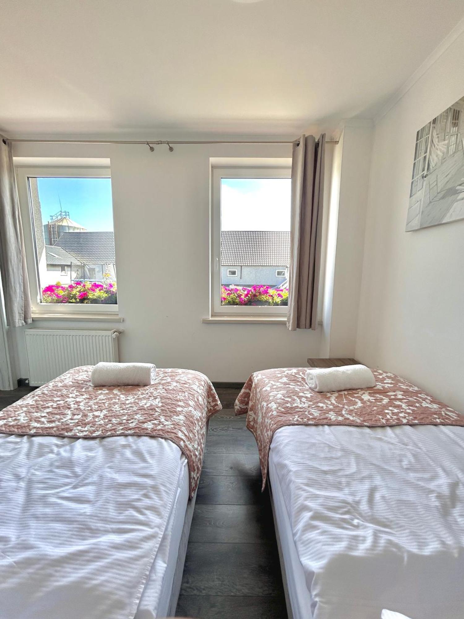 Apartamenty Golf Dyndeby Neksø Buitenkant foto