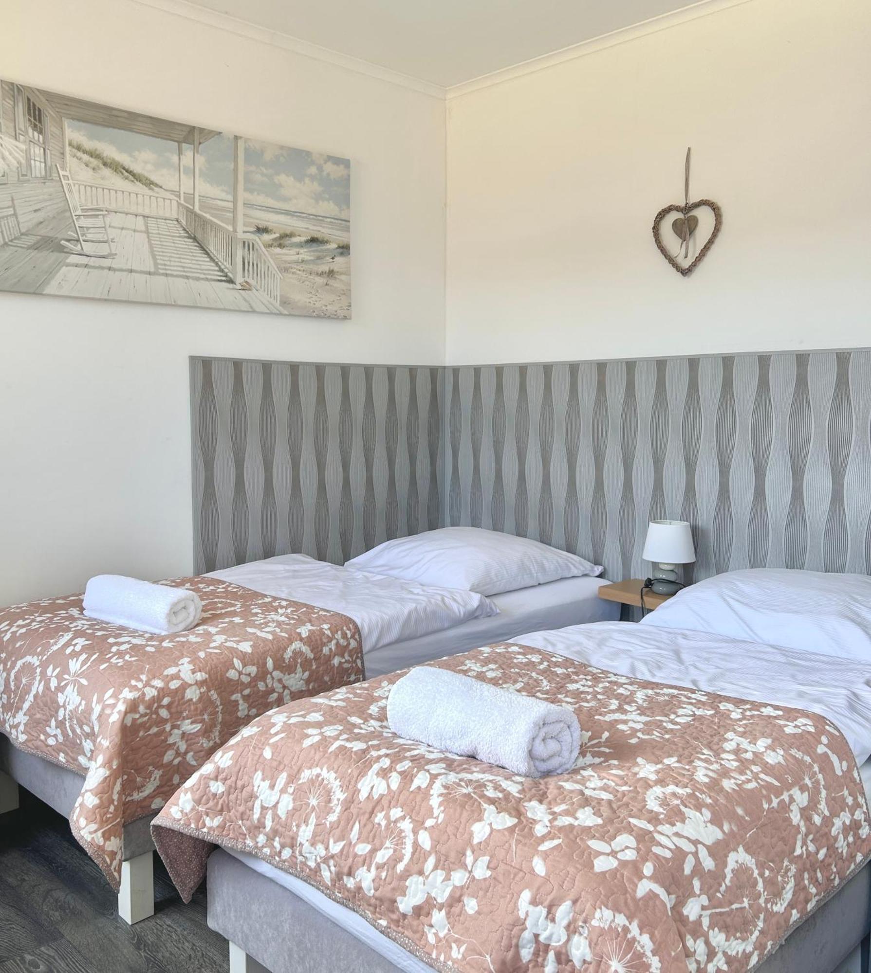 Apartamenty Golf Dyndeby Neksø Buitenkant foto